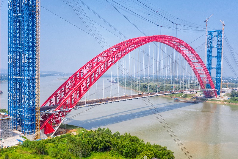 贯通南北！“世界第一拱”平南三桥完成15000吨主体钢结构安装